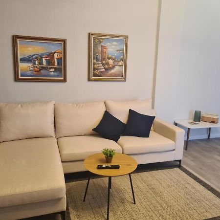 Old Beach Apartment Vlora Buitenkant foto