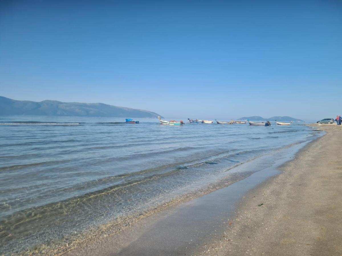 Old Beach Apartment Vlora Buitenkant foto